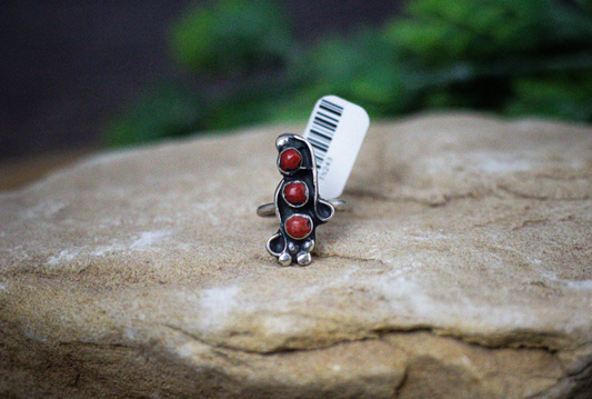 Mediterranean Coral 3 Stone Ring