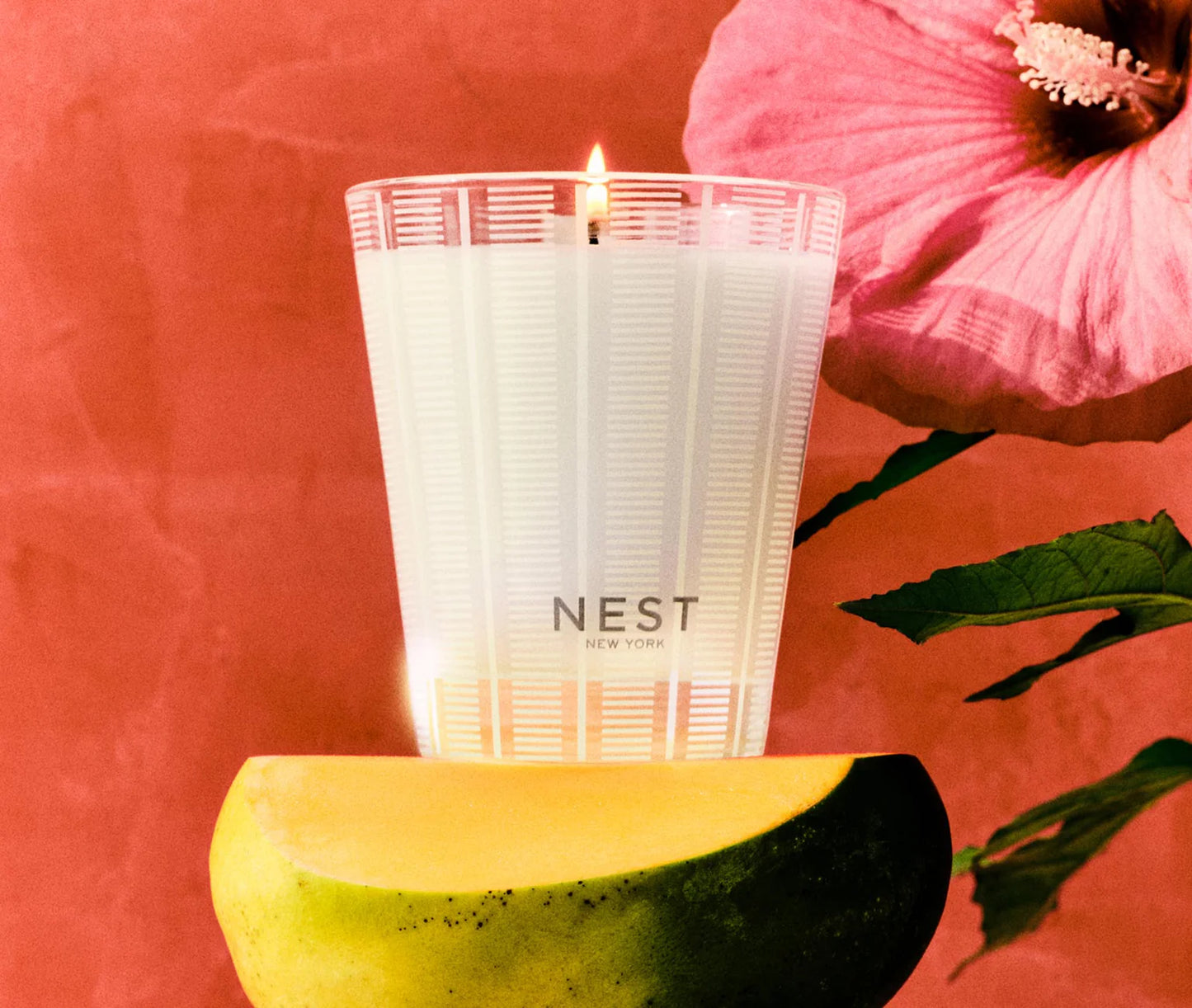 NEST Something Tropical Classic Candle