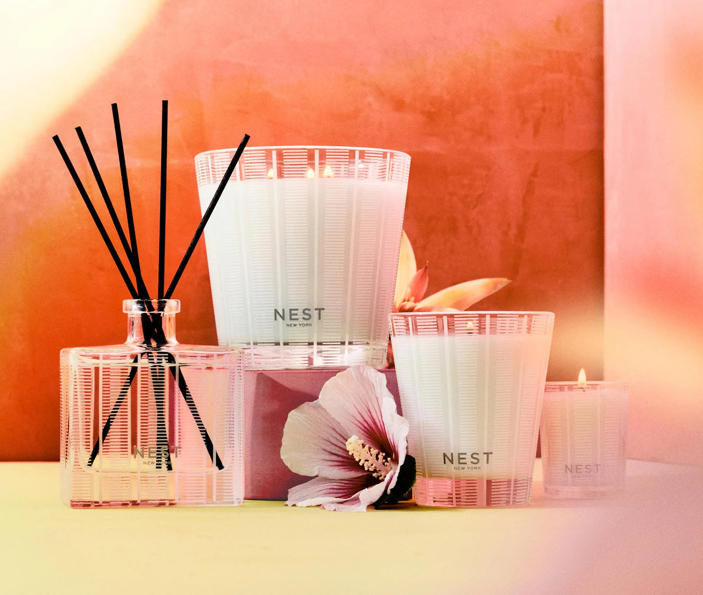 NEST Something Tropical 3-Wick Candle